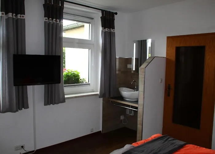 Grosse Komfortable In Dessau-Rosslau