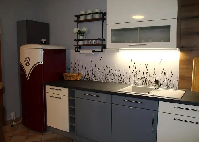 Grosse Komfortable In Dessau-Rosslau